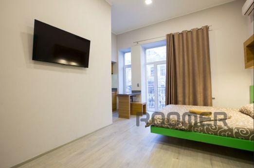 Excellent apartment in the center of met, Kharkiv - apartment by the day