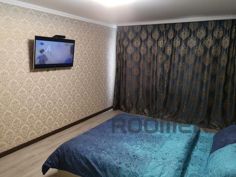 Elite 1 sq. Euro renovated, Aktobe - apartment by the day