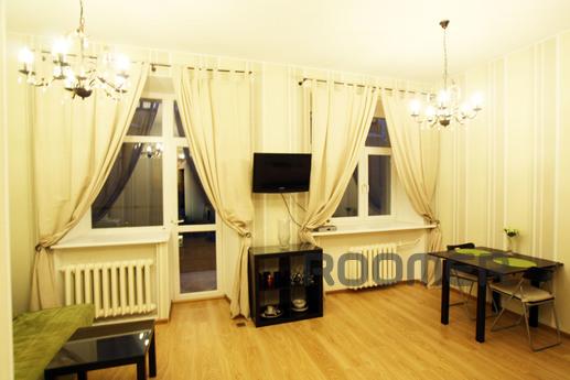 Studio apartment is located in the historic center of Moscow