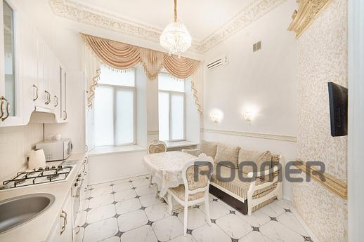 Роскошная квартира , Сабанеевский мост, Одесса - квартира посуточно