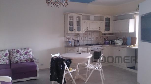 Townhouse luxury 1lin. from the beach. G, Gribovka - apartment by the day