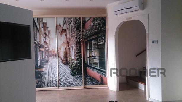 Townhouse luxury 1lin. from the beach. G, Gribovka - apartment by the day