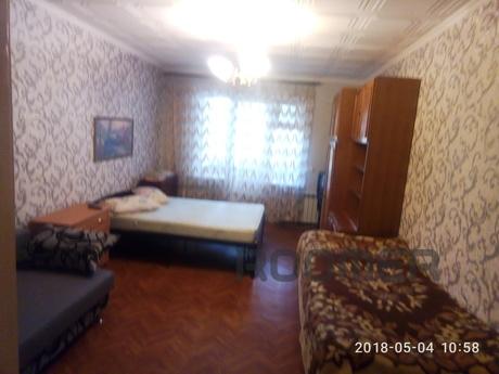Large spacious apartment near the sea, Odessa - apartment by the day