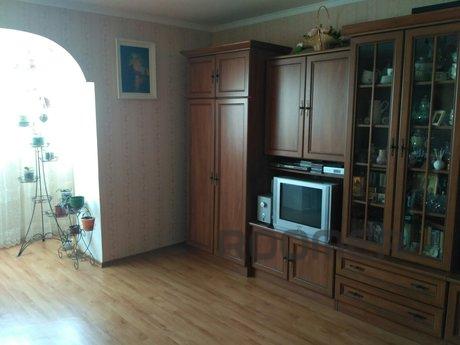 Apartment for daily rent, three rooms, Yuzhny - apartment by the day