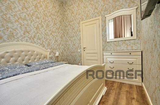 Italian 11, Saint Petersburg - apartment by the day