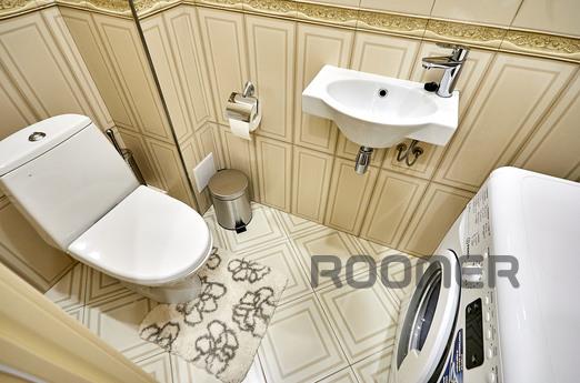 Italian 11, Saint Petersburg - apartment by the day