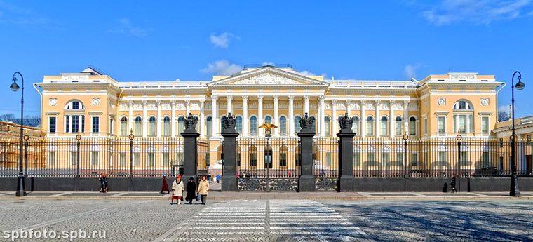 Italian 11, Saint Petersburg - apartment by the day