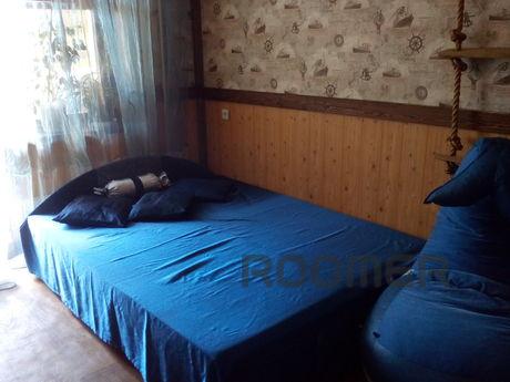 Rent your 2 rooms. sq. by the sea., Yuzhny - apartment by the day