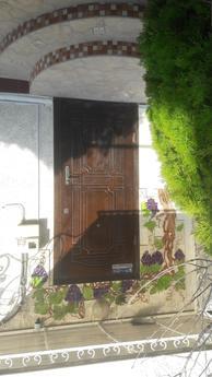 Art Villa Ivan @ Valentina, Chernomorsk (Illichivsk) - apartment by the day