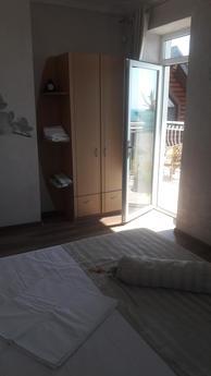 Art Villa Ivan @ Valentina, Chernomorsk (Illichivsk) - apartment by the day