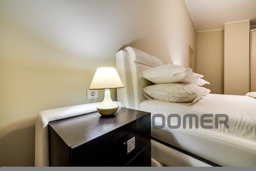 Belgian Two Bedroom Apartment, Lviv - apartment by the day