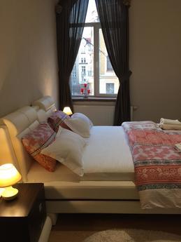 Beautiful apartment on pl.Sobornaya with two separate bedroo