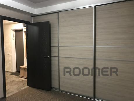 2 k apartment renovated, Kyiv - apartment by the day