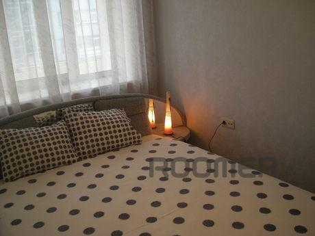 2-bedroom apartment in the city center, Novosibirsk - apartment by the day