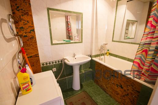 Cozy apartment near / Railway station, Novosibirsk - apartment by the day
