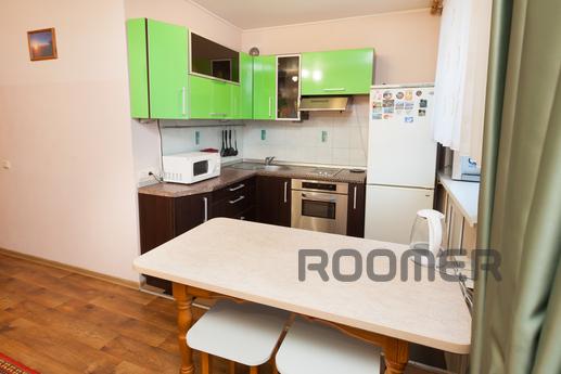 2 bedroom apartment for rent, Novosibirsk - apartment by the day