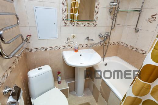 2 bedroom apartment for rent, Novosibirsk - apartment by the day