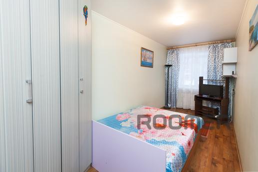 2 bedroom apartment for rent, Novosibirsk - apartment by the day