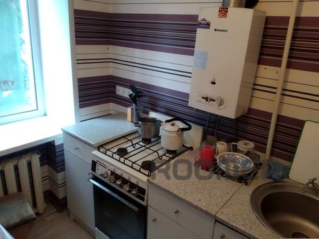1 room apartment by the day POBEDA 96, Samara - apartment by the day