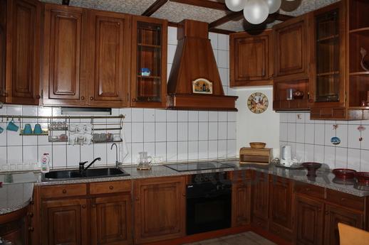 3 комнатная квартира в аренду, Самара - квартира посуточно