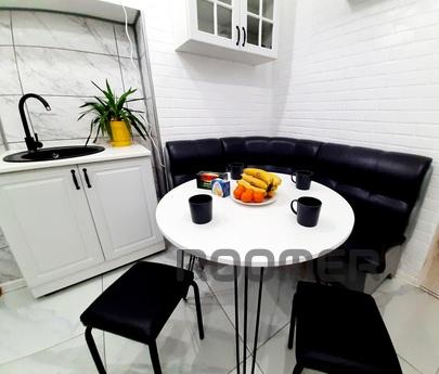 Rent a beautiful 2-tier apartment in the legendary historica