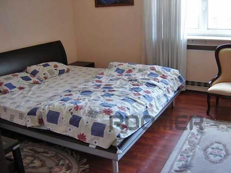 Apartment for rent, by the hour, Naberezhnye Chelny - apartment by the day