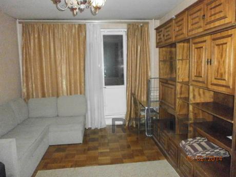 Apartment on the night, the clock, Moscow - apartment by the day