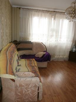 SVOBODNA.Sdaetsya at night, fully furnished on chasy.Kvartir