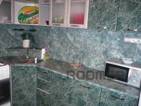 2 bedroom apartment, Volzhskiy - apartment by the day