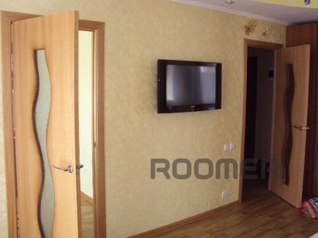 The apartment is in excellent condition and has everything f