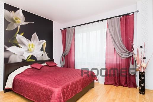 The photos are real, we do not smoke. I offer apartments in 
