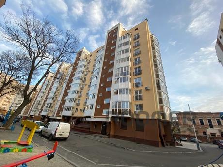Nice apartments in the very center, Poltava - apartment by the day