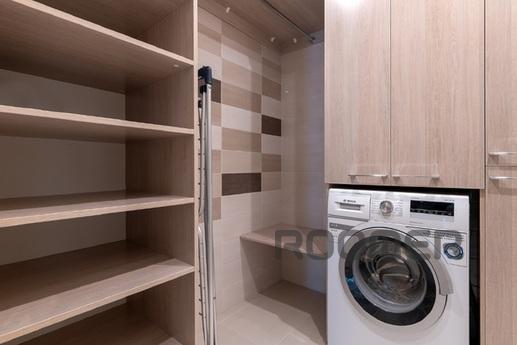 3-room Gogol 51, Novosibirsk - apartment by the day