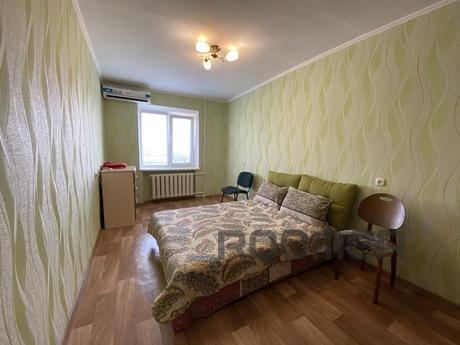 Two-room apartment in the center, Mykolaiv - apartment by the day