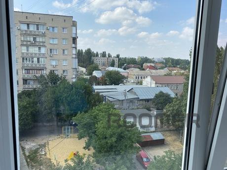 Two-room apartment in the center, Mykolaiv - apartment by the day