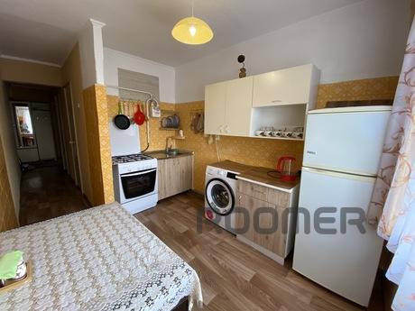 Two-room apartment in the center, Mykolaiv - apartment by the day