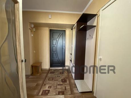 Two-room apartment in the center, Mykolaiv - apartment by the day