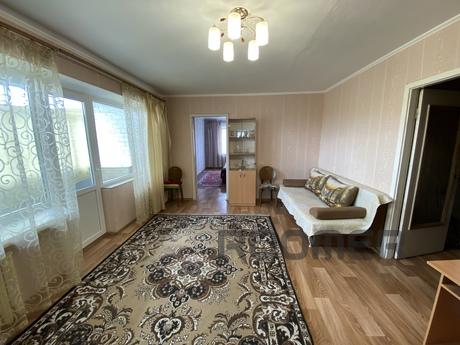Two-room apartment in the center, Mykolaiv - apartment by the day