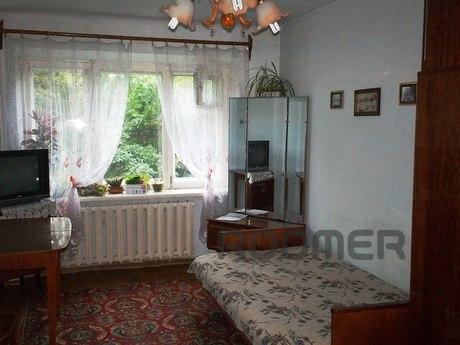 Clean, comfortable apartment in the center near the railway 