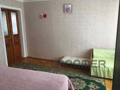 Lovely 3-room house in a park area, Kislovodsk - apartment by the day