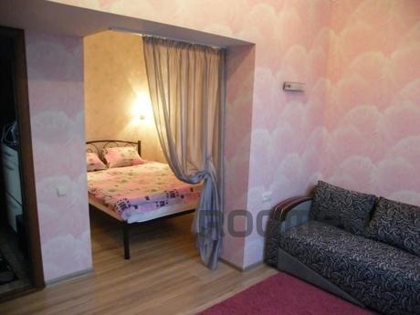 A cozy house in the woods (near Yalta), Yalta - apartment by the day