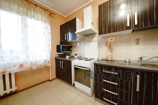 2-bedroom apartment on Sokolova, Saratov - apartment by the day