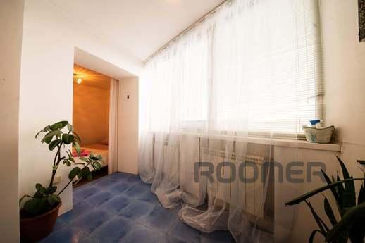 3 bedroom apartment on Pugacheva, Saratov - apartment by the day