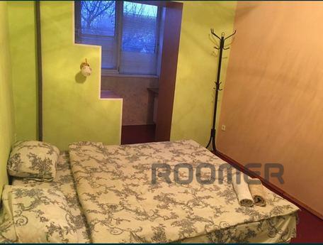 Cozy 3-room apartment with a good cosmetic repair. The apart