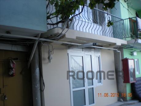 number in the first line of dock, Yalta - apartment by the day