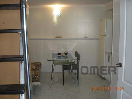 number in the first line of dock, Yalta - apartment by the day