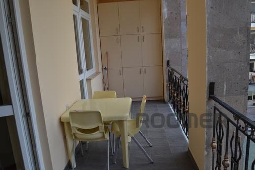 Апартаменты в новострйке без посредника, Ереван - квартира посуточно