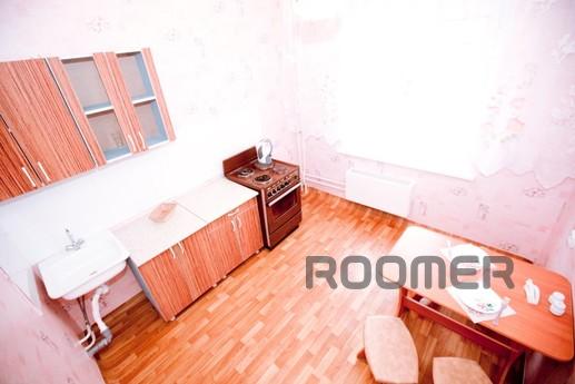 3-комнатная на Взлетке на 7 гостей, Красноярск - квартира посуточно