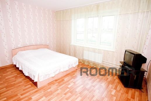 3-комнатная на Взлетке на 7 гостей, Красноярск - квартира посуточно