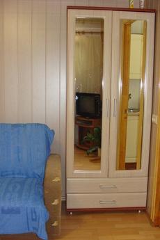 Comfortable house in the city center, Feodosia - apartment by the day